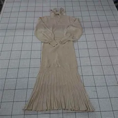 ◇ ⊇ RESEXXY リゼクシー バックリボン リブニット 長袖 膝下丈 ワンピース サイズS ベージュ系 レディース E  【1509100074052】