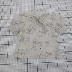 ◇ ⊂ トッコ クローゼット リボン 総柄 メッシュ編み 五分袖 シャツ ブラウス サイズM ライトベージュ系 レディース E  【1509300013295】