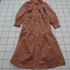 ◇ ⊂ ナイスクラップ シンプル系 長袖 ロング丈 ワンピース サイズF ブラウン系 レディース E  【1508260047500】