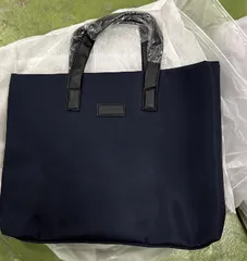 濃紺 ビジネスバッグ メンズ レディース 大容量 通勤 通学 A4・PC収納可 高品質 ナイロンレザー調 シンプルで上品 耐久性抜群 オフィスや出張に最適 収納力に優れたブリーフケース