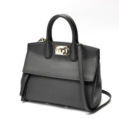 2025年最新】フェラガモ バッグ スタジオの人気アイテム - メルカリ