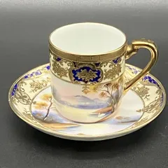 明治期　横浜焼 　井村彦次郎　波型 カップ＆ソーサー　エッグシェル 里帰り 明治期 横浜焼 井村彦次郎 波型 カップ＆ソーサー エッグシェル 里帰り