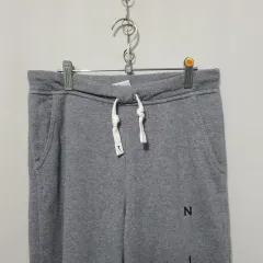 Y-132 NIKE ナイキ スタンダードフィット スウェット パンツ S 22年式