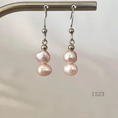 天然色・桜ピンク　バロック淡水パール　ピアス　・・✽・・　〈サージカルステンレス　フック〉