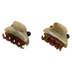 Item thumbnail for item cc07da69-3bac-4fff-b82c-d9c49300f55d