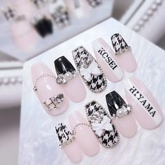 ネイルチップ 千鳥柄 量産型 ワンホン 黒 白 リボン ちゅるん ヲタク
