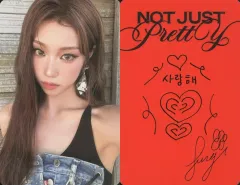 【中古】コレクションカード(女性) izna/チェ・ジョンウン(CHOI JUNG EUN)/裏面赤・印刷サイン、メッセージ入り/CD「Not Just Pretty」(Mamma Mia Ver.)フォトカード