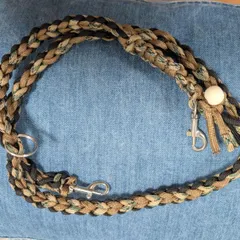 ハート編み渋めの迷彩。マルチコード100cm