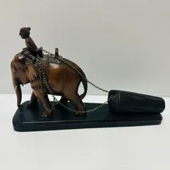 ゾウ像　荷物を引っ張る　木製　木彫り　アジア雑貨