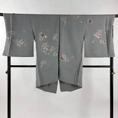 羽織 身丈93cm 裄丈71cm 未仕立て 仮絵羽 草花 地文 灰色 正絹 名品 【中古】