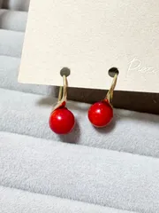 赤珊瑚（レッドコーラル）8mm ラウンドピアス（ゴールドフック）