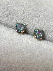 ハートキュービックジルコニアAAAAAピアス　カラーオーロラ　K18メッキ