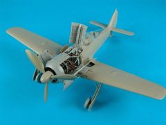 新品】タイヨー F-16 電動ダクテッドファン ラジコン飛行機 未組立品