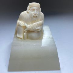 極上人物根付A 29g 東Y8-0708☆2F - メルカリ