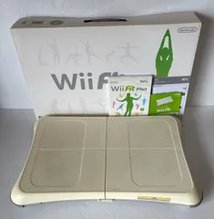 【任天堂 Wii フィット】 ソフト付き  Wiiバランスボード
