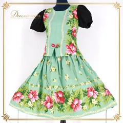 フラダンス 衣装 ツーピース セットアップ 上下セット グリーン系 ハイビスカス柄 モンステラ柄 トロピカル柄 花柄 緑 赤 白 黄 ピンク系 レッド系 ホワイト系 イエロー系 かわいい ハワイアンプリント アロハ トロピカルスタイル 夏服 パーティー衣装