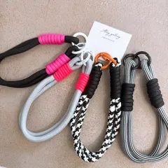 スマホ・バッグチャーム　ストラップ　カラーパラコード ／