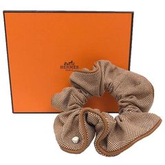 未使用 HERMES シュシュ クラウディア プラン・エア - メルカリ