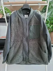 XL ユニクロ ホワイトマウンテニアリング フリース