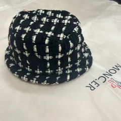 #極美品モンクレールアイボリー バケットハット 刺繍ロゴ付きユニセックス#S MONCLER＜モンクレール＞ ロゴ入りバケットハット（2246262）｜MONCLER