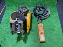 RYOBI WI-195 電動ウインチ ※現状品 リモコン付 リモコンの線断線有・被覆破れ有(サ-18)