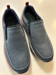 美品スケッチャーズメンズカジュアルシューズスリッポンシューズランニングシューズウォーキングシューズスニーカー男性用紳士靴ネイビー紺色灰色グレー青色系