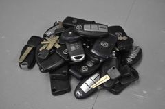 自動車用 スマートキー キーレス まとめ売り - メルカリ