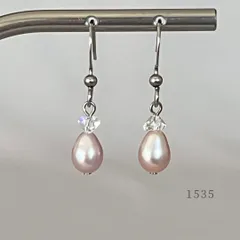 淡水パール・天然色ストロベリーピンク＆クリスタル　ピアス　・・✽・・　〈サージカルステンレス　フック〉