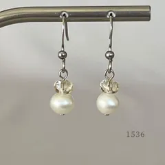 淡水パール＆レモネード・クリスタル　ピアス　・・✽・・　〈サージカルステンレス　フック　オフィスカジュアル　結婚式〉