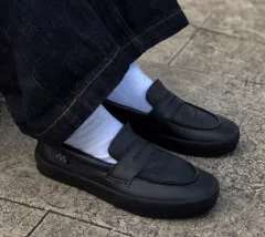 VANS スケート ローファー
