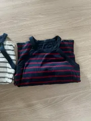 ユニクロ ホルターネック