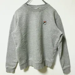 【3点以上まとめ買いで20%OFF】古着 used　FILA フィラ　長袖ワンポイントロゴ刺繍スウェット　トレーナー　スポーティ　クルーネック　グレー　Mサイズ