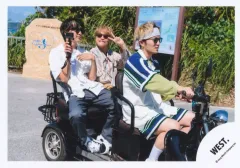 【中古】生写真(STARTO) WEST./中間淳太・神山智洋・藤井流星/横型・全身/シングル「ハート / FATE」MV＆ジャケ写オフショット/公式生写真