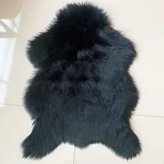 2026年最新】トナカイ 毛皮の人気アイテム - メルカリ