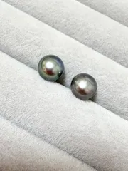 K18 淡水パール ピーコックグレー ピアス　刻印あり