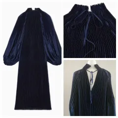 COS プリーツ ハイネック ドレス 新品 ウア！の最終版