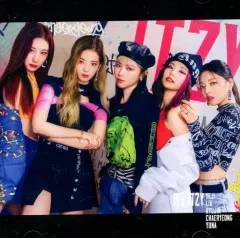 ITZY WANNABE レア トレカ 2025年最新】itzy wannabeの人気アイテム - メルカリ