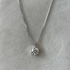 18K WG ロシアンダイヤペンダント0.7ctUP - メルカリ
