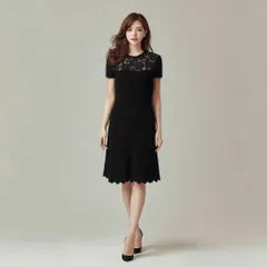 ヴァレンティノローマ ワンピース 刺繍 切替 総柄 半袖 38 最終お値下げヴァレンティノローマ 黒のレースワンピース 最終お