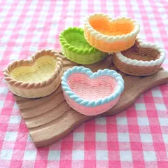 【718 】30個 デコパーツ ミニチュア かご ハート ミックス まとめ売り