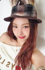 【中古】コレクションカード(女性) TWICE/ナヨン(NAYEON)/CD「ENEMY(初回限定盤A・B)」(WPZL-32225/6・WPCL-13685)封入トレーディングカード