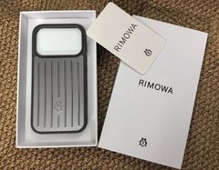 新品/未使用// RIMOWA リモワ iPhone 13/14ケース ブラック - メルカリ