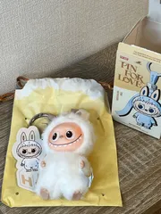 POP MART Labubu THE MONSTERS Pin for Love H  ぬいぐるみペンダント　正規品