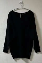 CECIL McBEE 黒ラメVネックニット