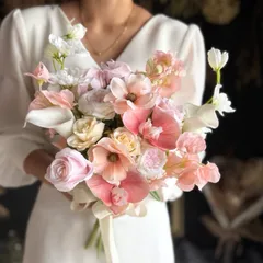 【レンタル戻り】アプリコットピンク×ホワイトクラッチブーケ☆ブートニア