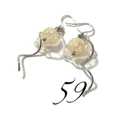 59クラッククォーツ＆花びらフックピアス ハンドメイド イヤリング 現品限り