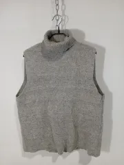 タートルネック ベスト グレー