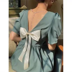 ワンポイント背中リボン＆チャーム付きミニドレス★結婚式 パーティー向け★年中対応