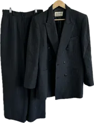 Z1590【美品】GIO SPORTジオスポーツ　ビジネススーツセットアップジャケット　グレーストライプ　メンズ　11サイズ