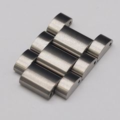 オメガ 純正品 2コマ 18mm - メルカリ